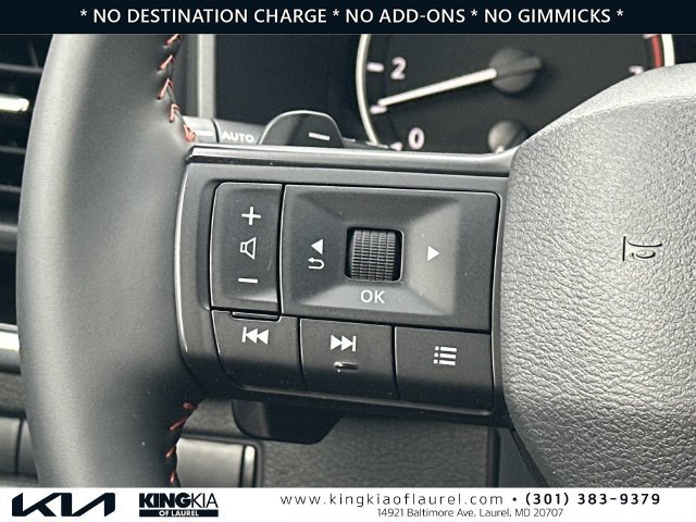 Used 2025 Nissan Rogue SV w/ Rock Creek Premium Package AWD/4WD image 10