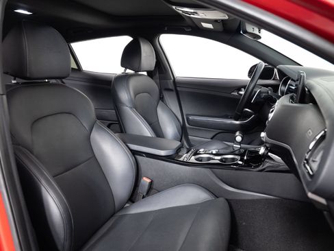 Used 2023 Kia Stinger GT-Line w/ Sun & Sound Package RWD image 27