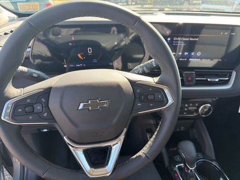 New 2026 Chevrolet TrailBlazer LT w/ Convenience Package AWD/4WD image 16