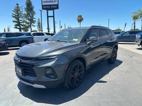 Certified 2020 Chevrolet Blazer LT w/ LPO, Black Grille Bar Package FWD image 3