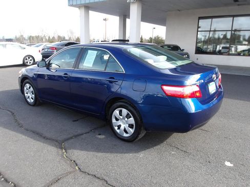 Used 2008 Toyota Camry LE image 3