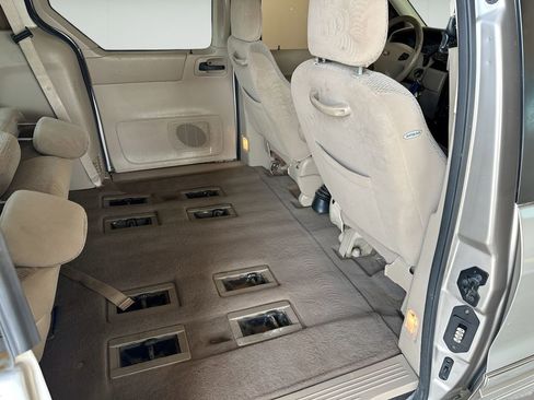 Used 2003 Ford Windstar SE image 22