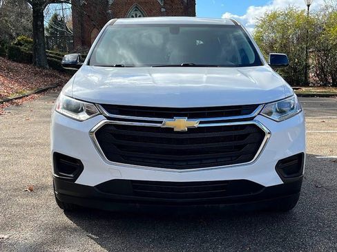 Used 2020 Chevrolet Traverse LS image 25