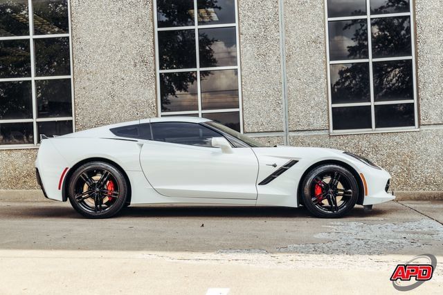 Used 2017 Chevrolet Corvette Stingray Coupe w/ Carbon Flash Badge Package RWD image 10