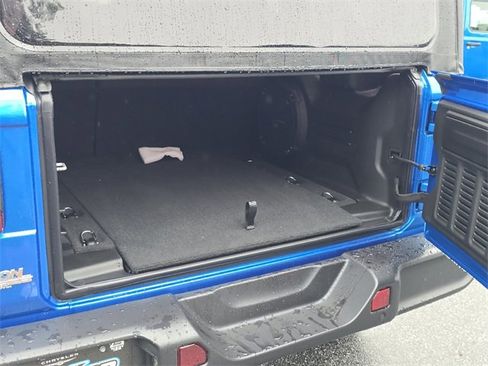 New 2025 Jeep Wrangler Sahara image 8