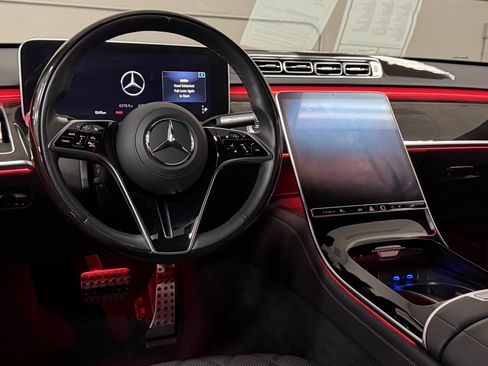 Certified 2024 Mercedes-Benz S 580 4MATIC Sedan image 36