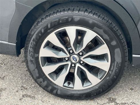 Used 2024 Subaru Outback Limited AWD/4WD image 11