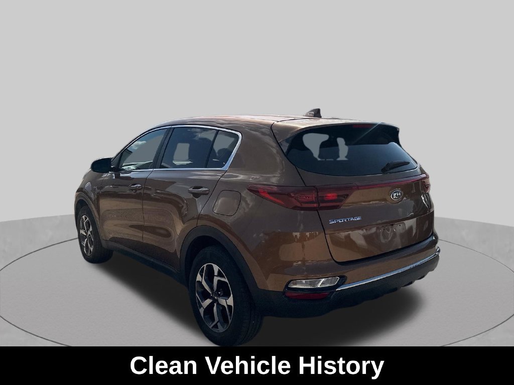 Used 2020 Kia Sportage LX AWD/4WD image 3