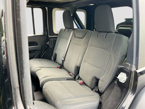 Certified 2025 Jeep Wrangler Unlimited Sport AWD/4WD image 23