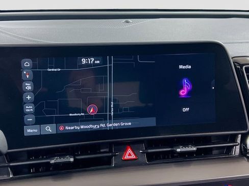 Certified 2025 Kia Sportage EX image 13