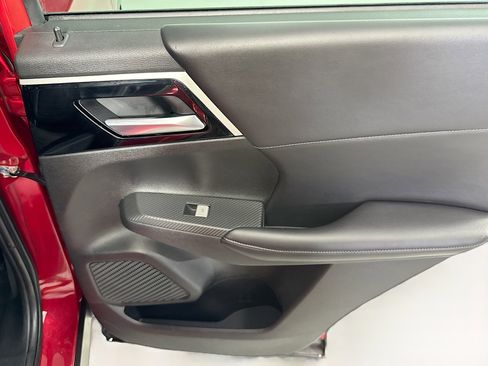 Used 2022 Mitsubishi Outlander SE image 26