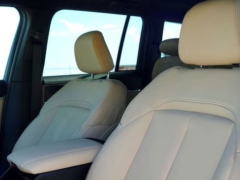 New 2025 Jeep Grand Cherokee Limited image 10