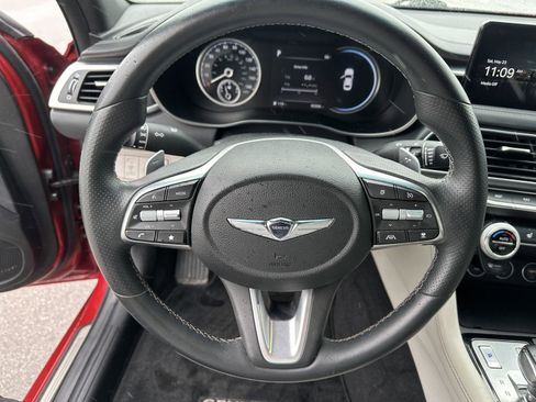 Used 2023 Genesis G70 2.0T AWD/4WD image 22