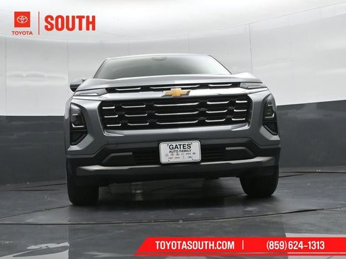 Used 2025 Chevrolet Equinox LT AWD/4WD image 40