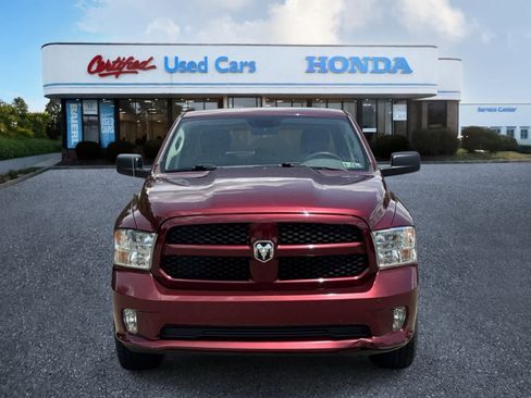 Used 2018 RAM 1500 Express w/ Express Value Package AWD/4WD image 8
