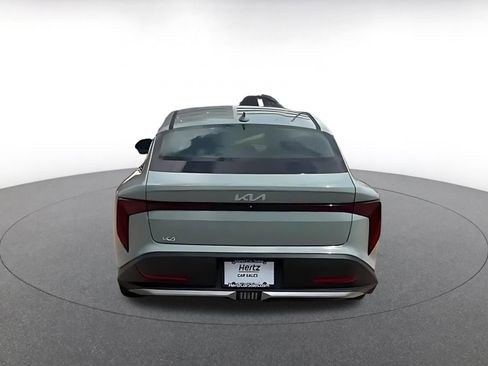 Used 2025 Kia K4 LXS image 7