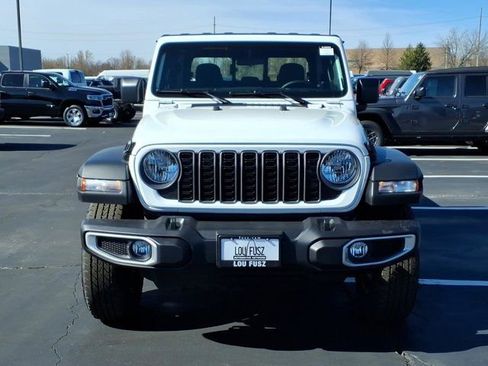 New 2026 Jeep Gladiator Sport image 23