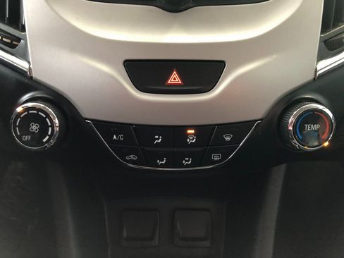 Certified 2017 Chevrolet Cruze LS image 25