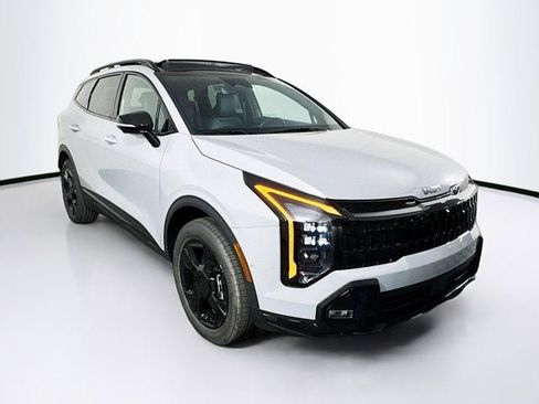 New 2026 Kia Sportage X-Line w/ X-Line Technology Package image 3