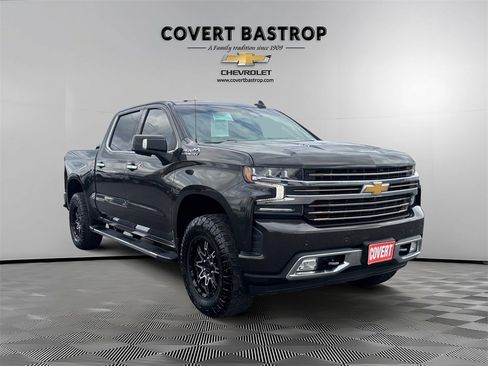 Used 2021 Chevrolet Silverado 1500 High Country w/ Technology Package image 7