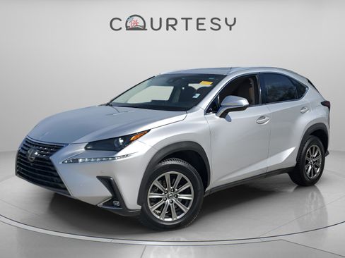 Used 2018 Lexus NX 300 FWD image 1