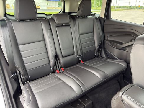 Used 2016 Ford Escape Titanium AWD/4WD image 36