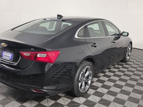 Used 2024 Chevrolet Malibu LT FWD image 4