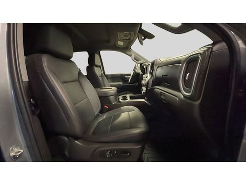 Used 2021 GMC Sierra 1500 SLT w/ SLT Premium Package image 16