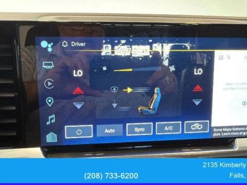 Used 2024 Chevrolet Silverado 3500 High Country w/ High Country Premium Package image 31