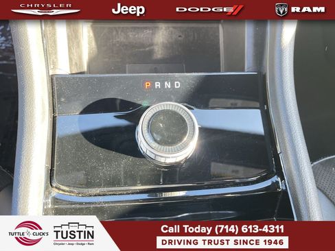Used 2023 Jeep Grand Cherokee L Laredo AWD/4WD image 26