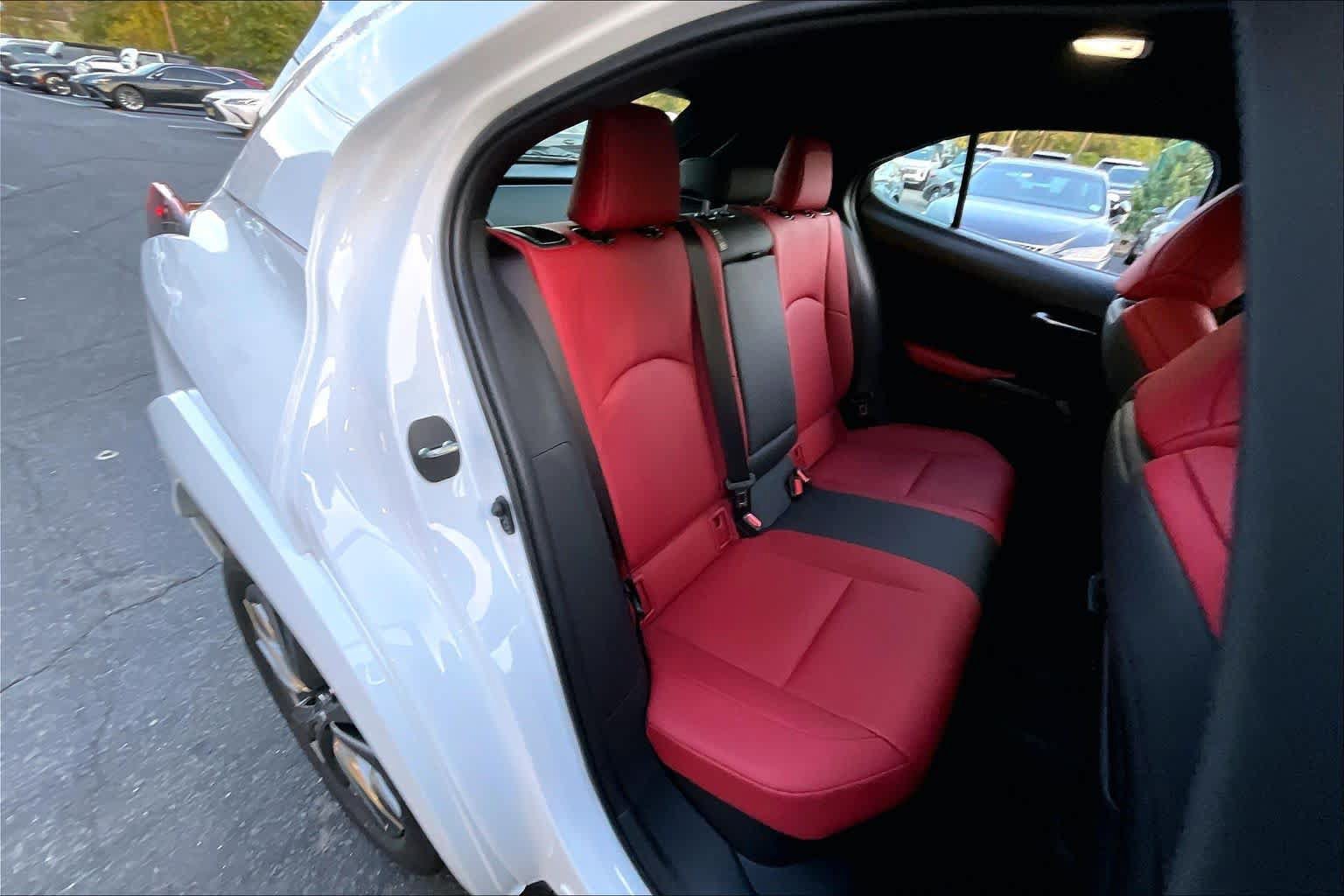 Used 2024 Lexus UX 250h F Sport AWD/4WD image 25