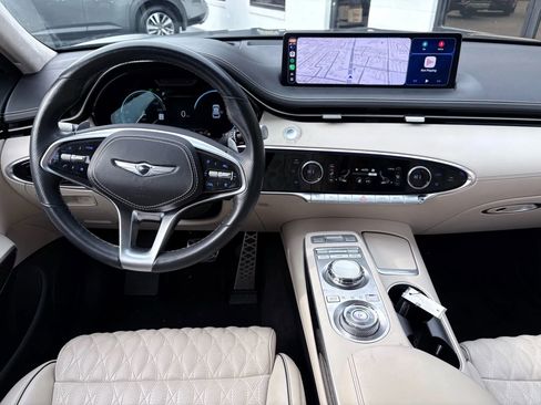 Used 2022 Genesis GV70 3.5T Sport w/ Sport Prestige Package image 23