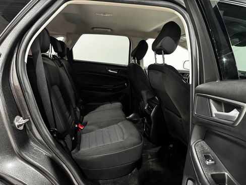Used 2020 Ford Edge SE AWD/4WD image 22