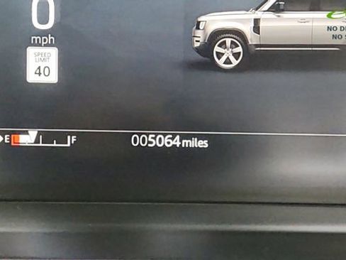 Used 2025 Land Rover Defender 110 X image 39