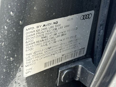 New 2025 Audi Q5 Prestige image 25