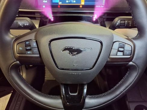 Used 2023 Ford Mustang Mach-E Select RWD image 9
