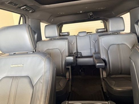 Used 2023 Ford Expedition Platinum image 22
