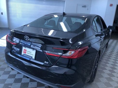 Certified 2025 Toyota Camry SE image 32
