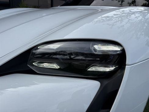 Used 2020 Porsche Taycan 4S AWD/4WD image 10