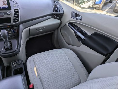Used 2022 Ford Transit Connect XLT FWD image 20