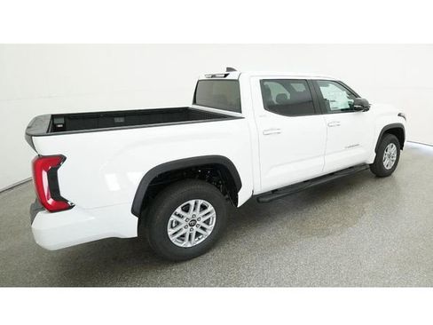 New 2026 Toyota Tundra SR5 AWD/4WD image 9