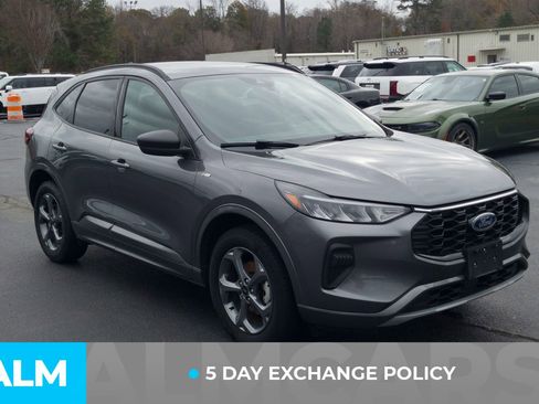 Used 2023 Ford Escape ST-Line image 4