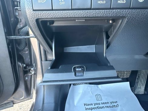 Used 2024 Toyota Camry SE FWD image 18