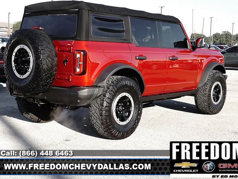 Used 2021 Ford Bronco Badlands image 35