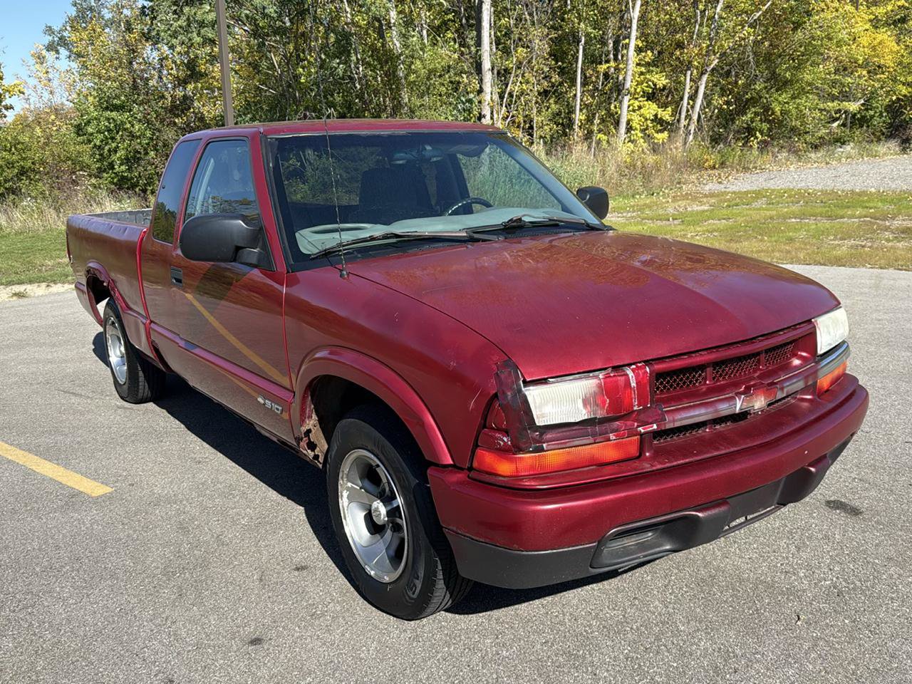 Used 2002 Chevrolet S10 Pickup LS w/ LS Preferred Equipment Group RWD image 3