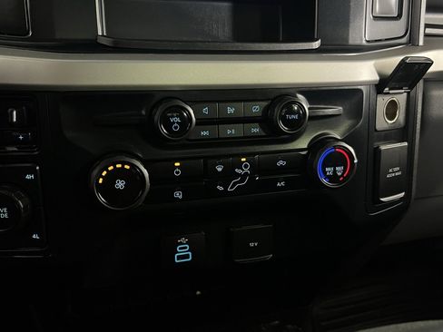 Used 2024 Ford F350 XLT w/ FX4 Off-Road Package image 19