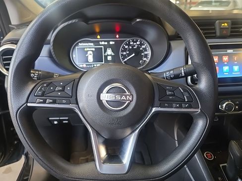 Certified 2024 Nissan Versa SV FWD image 11
