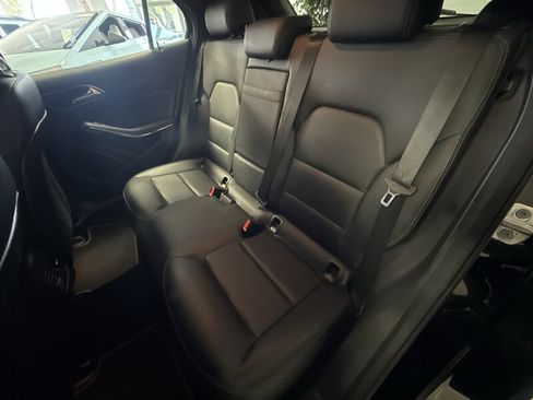 Used 2019 Mercedes-Benz GLA 250 image 25