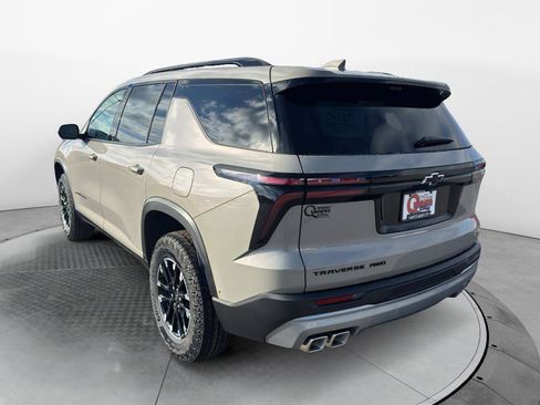 New 2026 Chevrolet Traverse Z71 image 3