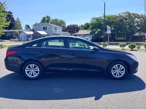 Used 2012 Hyundai Sonata GLS FWD image 4